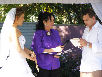 David and Melinda's Wedding at Mermaid Waters on the Central Gold Coast by Marilyn verschuure Marry Me Marilyn